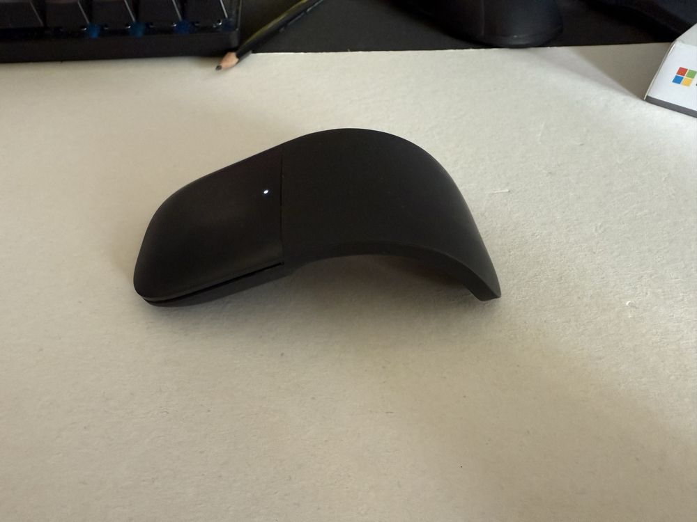 Myszka Microsoft Arc Mouse czarna