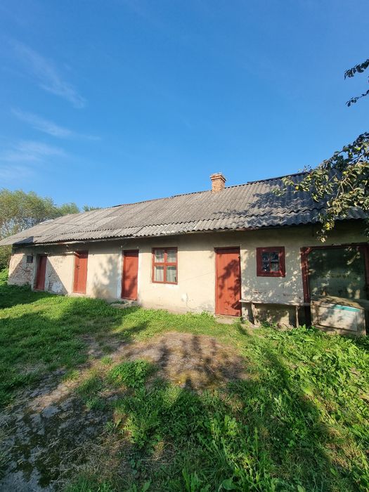 Продається будинок у селі Чижиків 10км від Львова