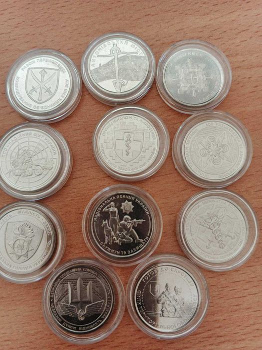 Новий Набір пам'ятних монет 10 грн. 11 шт. 1500 грн.