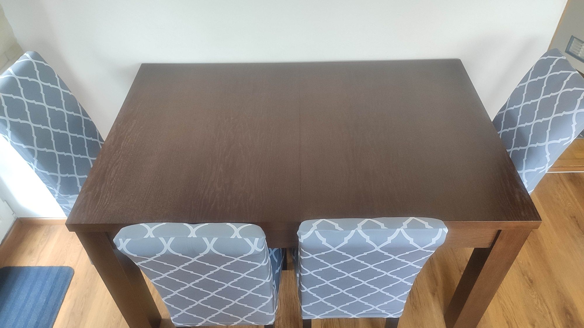 Stół rozkładany do 200 cm + 6 krzeseł