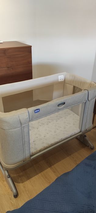 Berço Chicco Next2Me Forever – Como Novo!