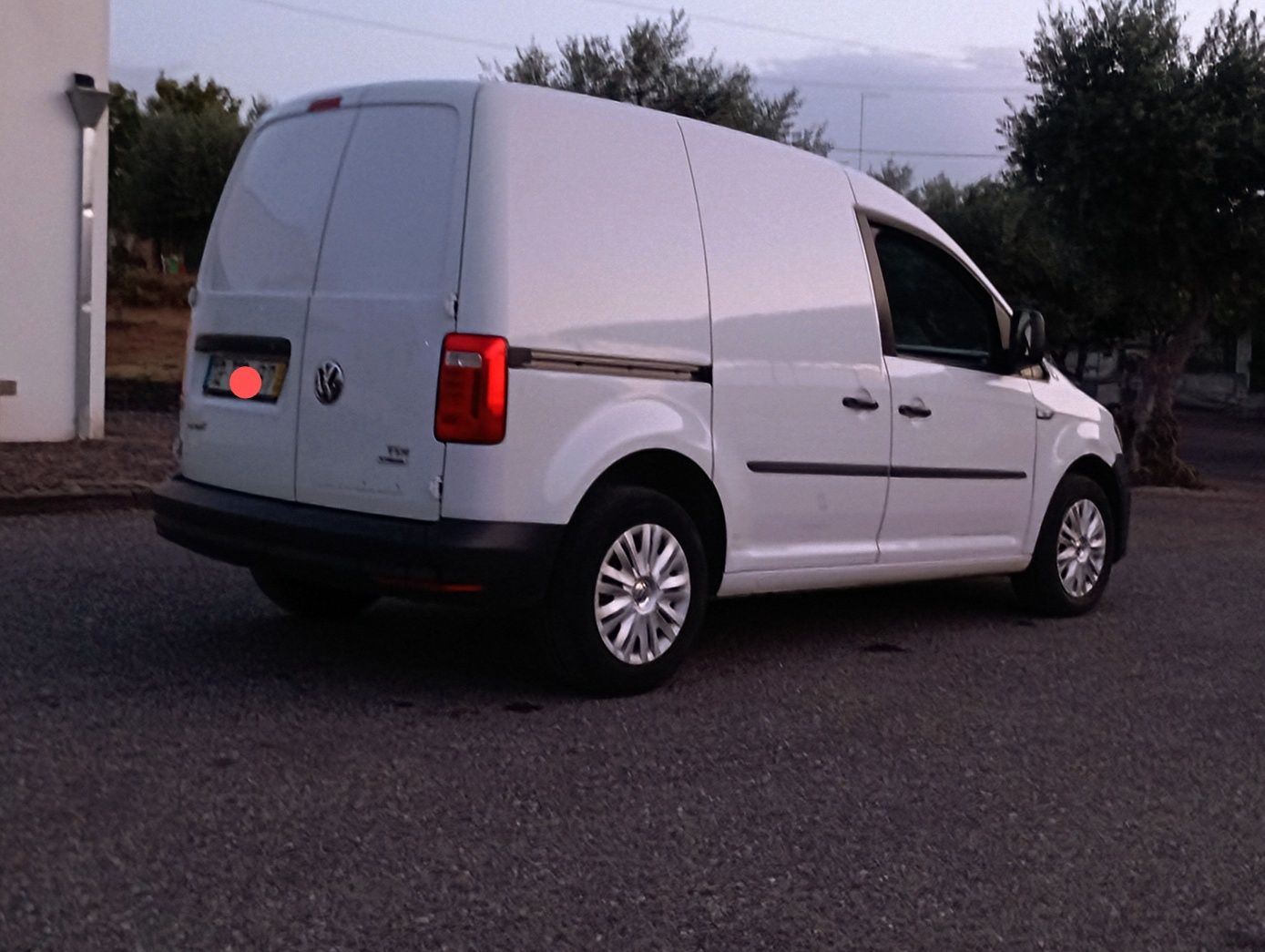 VW Caddy 2.0 TDI