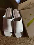 Sapatos/mulle em pele