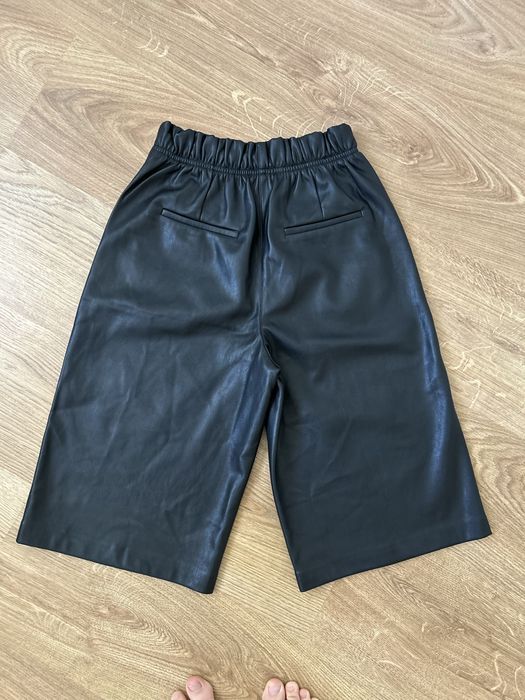 Шорти бермуди шкіряні Mango s