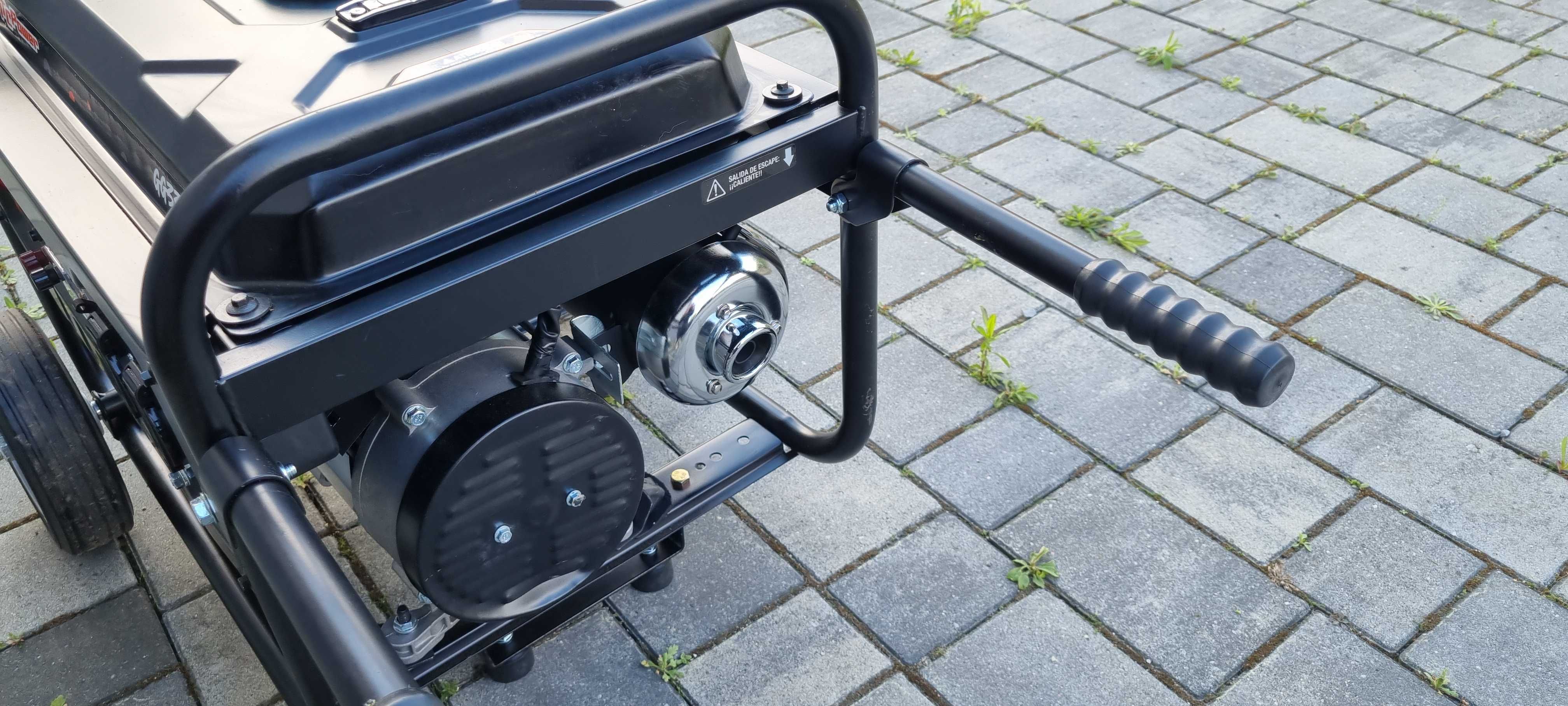 Agregat prądotwórczy 4-suwowy Generator 3000W ITC Power GG3300F kółka*