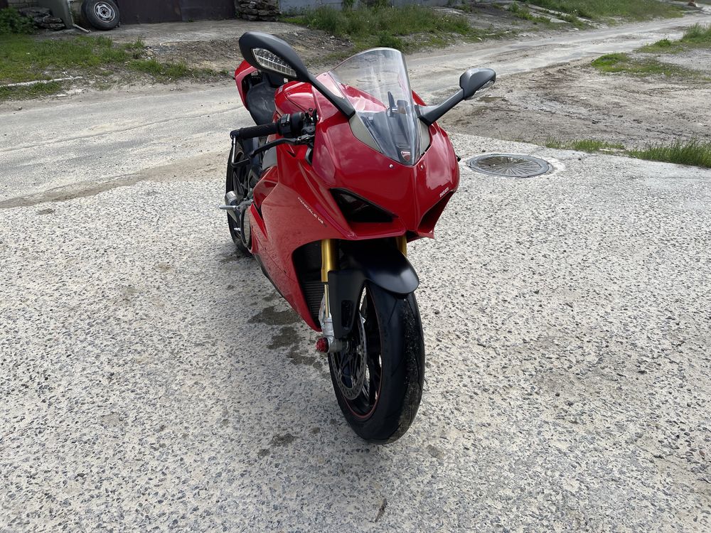 ducati panigale v4s ,streetfighter v4 panigale v4 запчасти