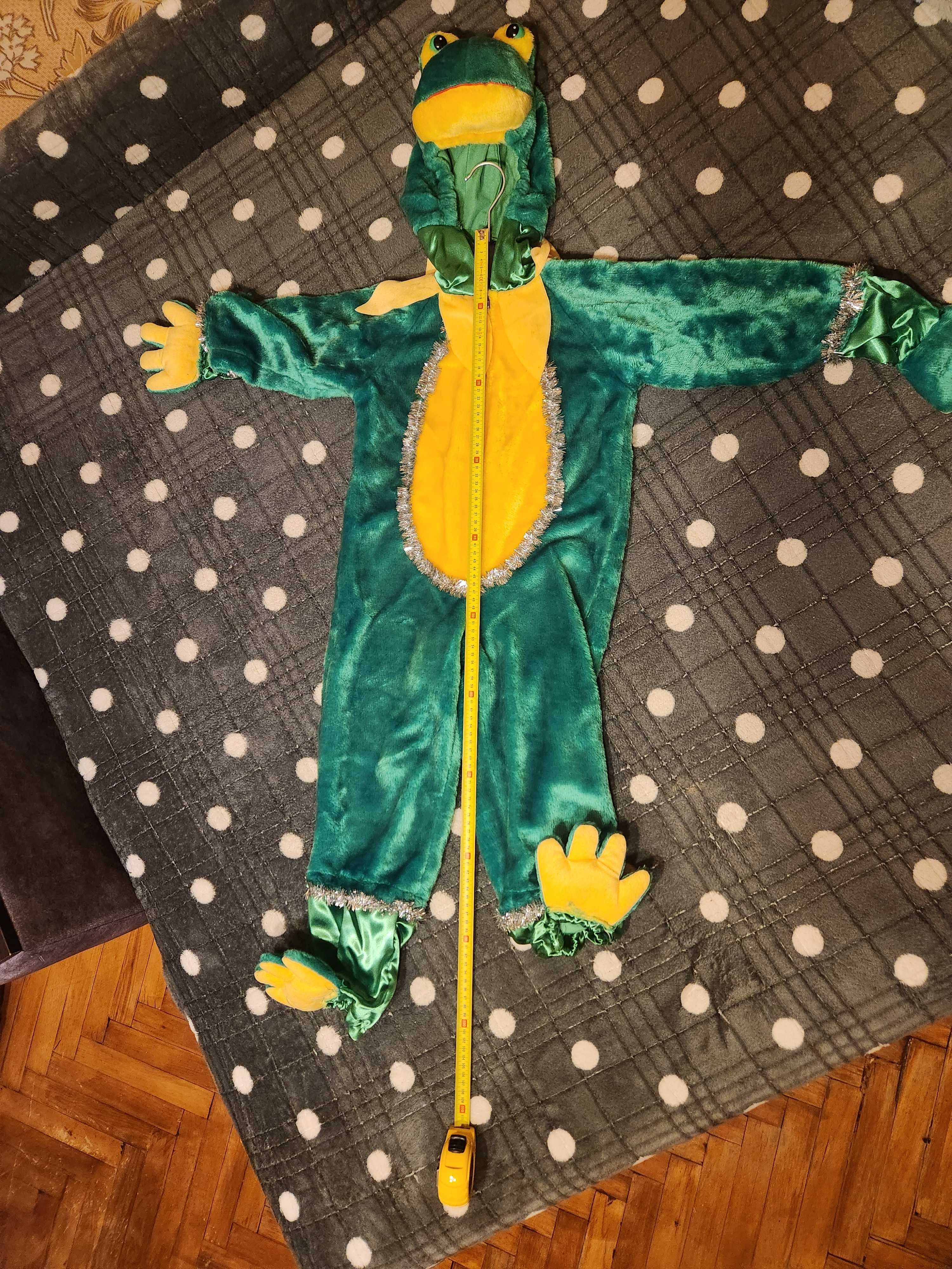 Новогодний костюм лягушенка
