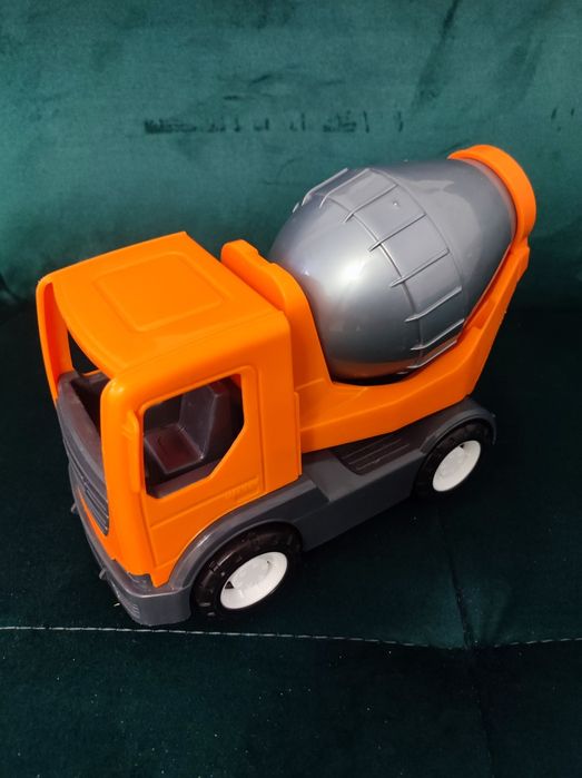 Samochód betoniarka Wader