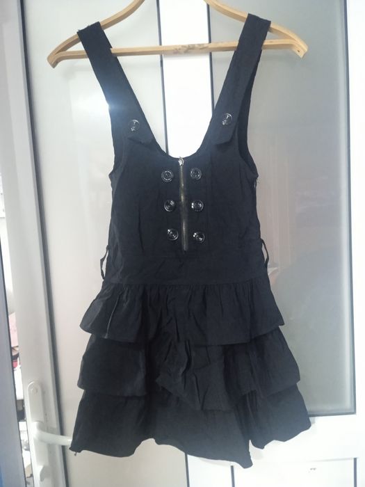 Спортивний костюм, плаття, куртки, шкільна форма