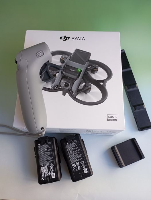 Dji avata drone com baterias extra