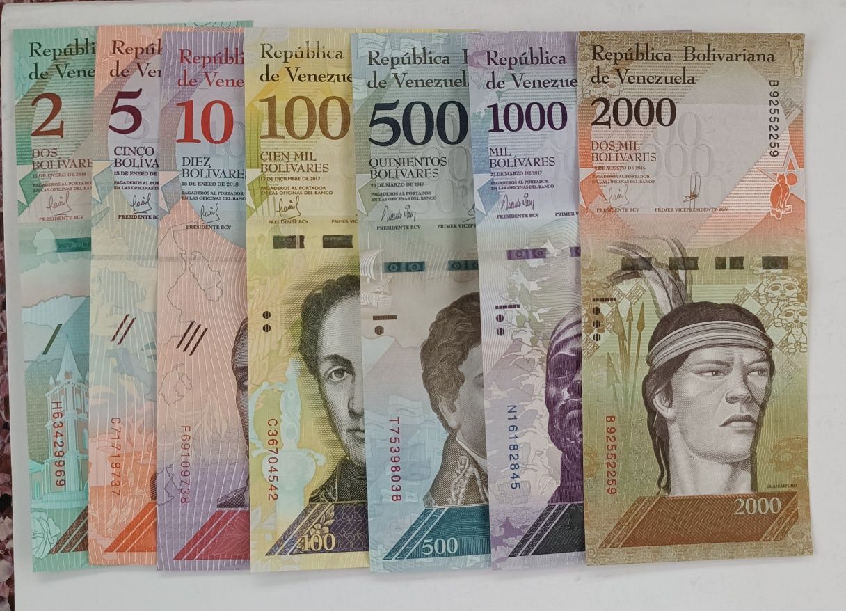 zestaw banknotów 2-2tys. bolivares , Wenezuela , 7 szt