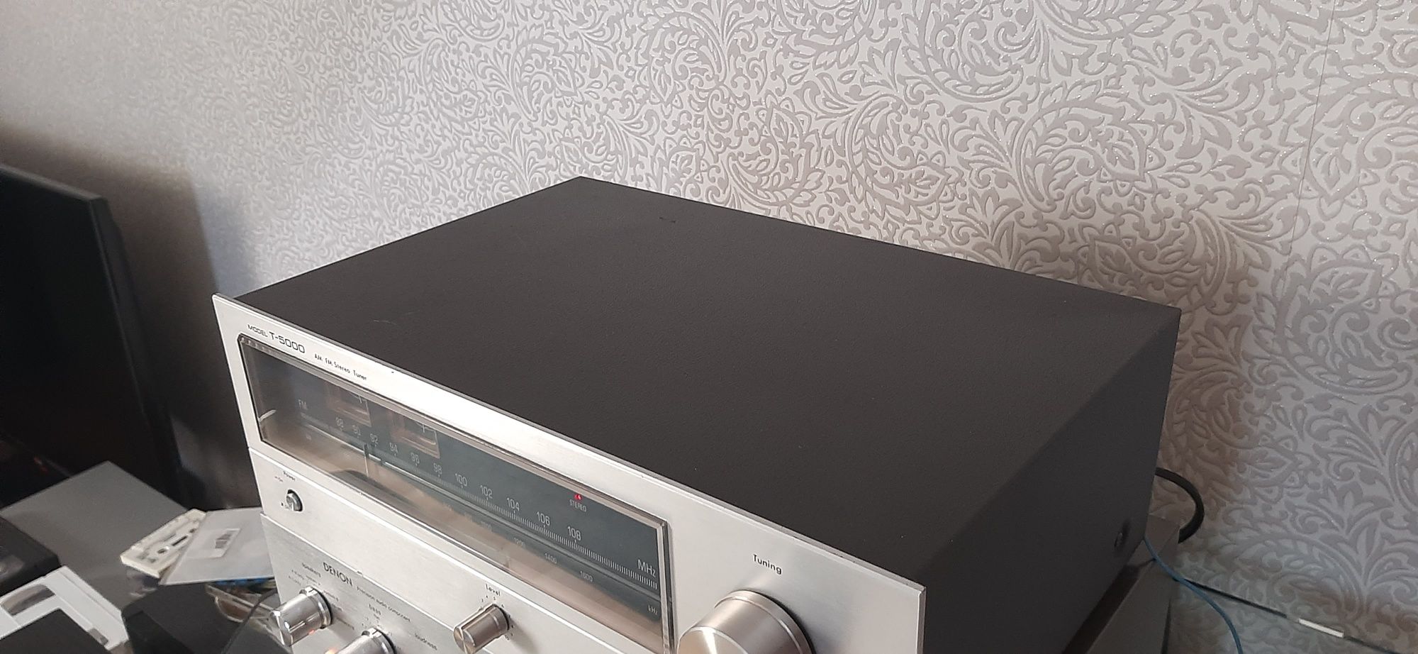 Onkyo Tuner Stereo T-5000