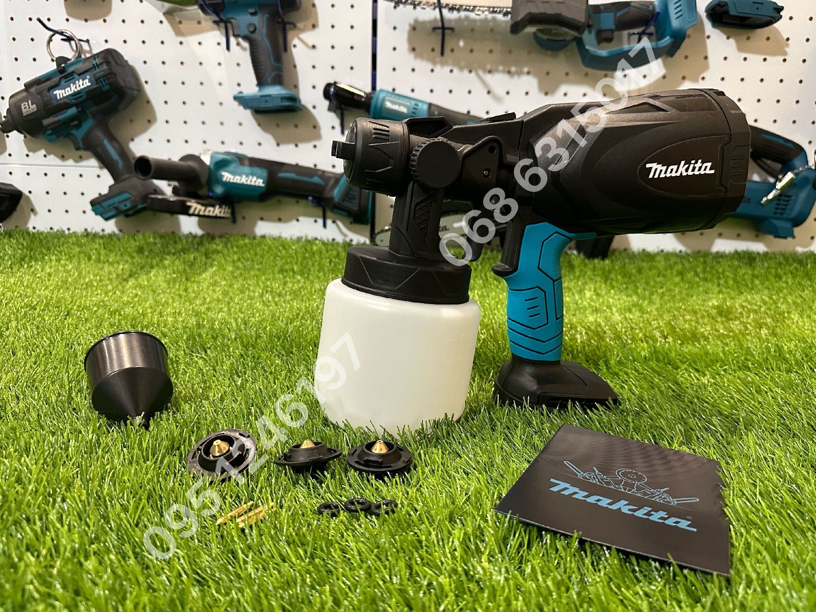 Аккумуляторный Фарбопульт Makita MTW800BL без АКБ краскопульт Румыния