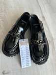 Buty eleganckie dziewczece 35 nowe z metka Sinsay loafersy z lancuchem