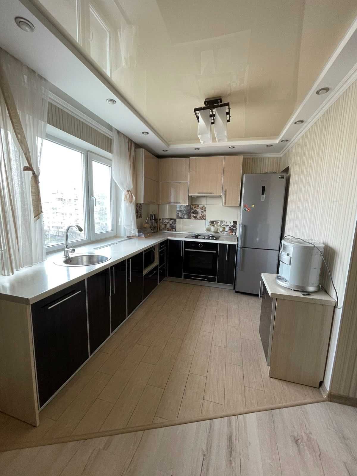 Продаж  квартири в центрі міста