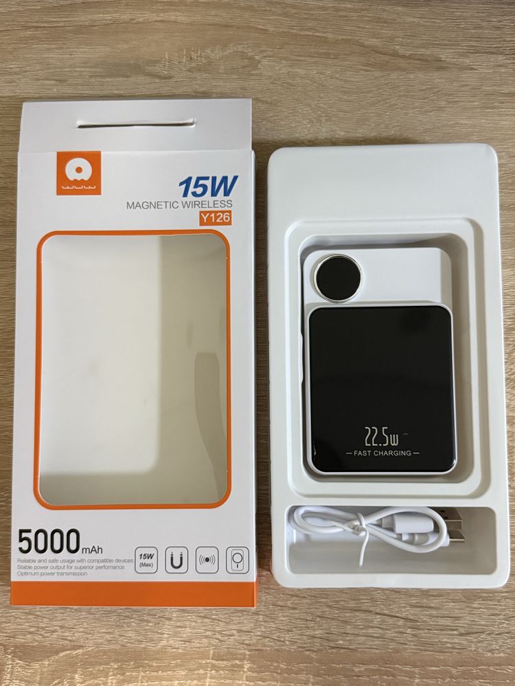 Портативний акумулятор з MagSafe Y126 5000mAh