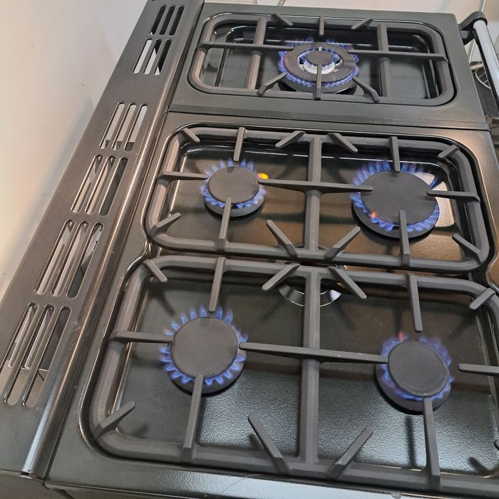 Професійна плита варочний центр Falcon