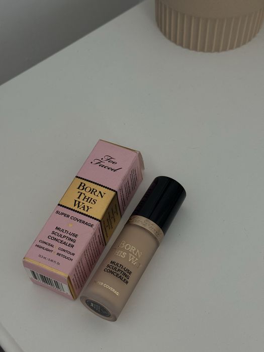 Too faced podklad korektor swan