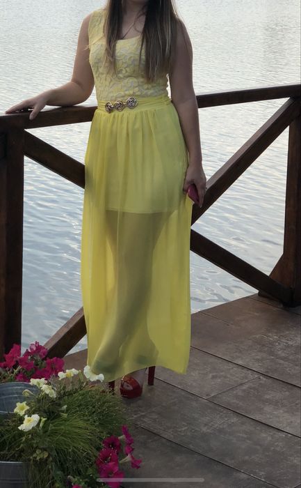 Продам вечірню сукню