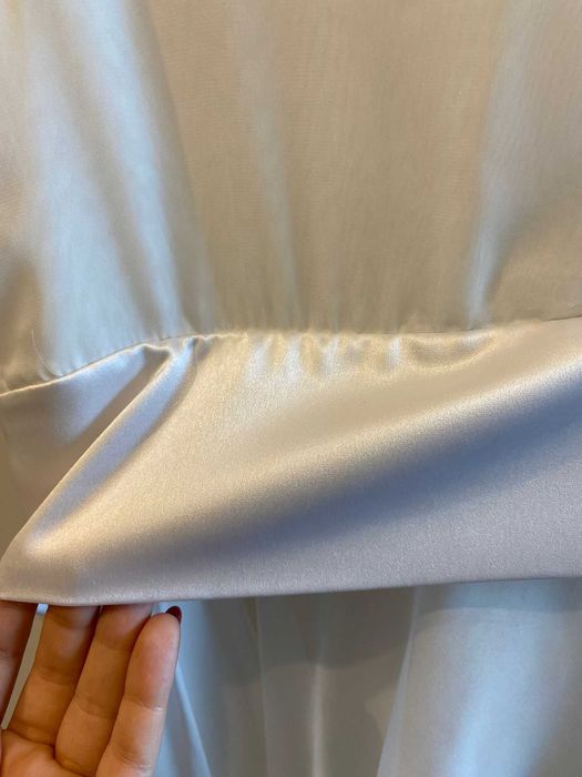 Vestido Branco Infantil Longo – Elegância e Delicadeza