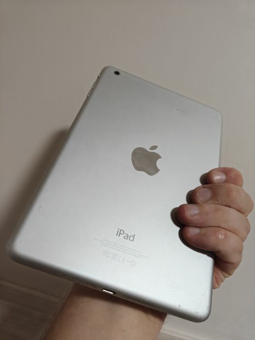 Планшет Ipad mini 32 Gb