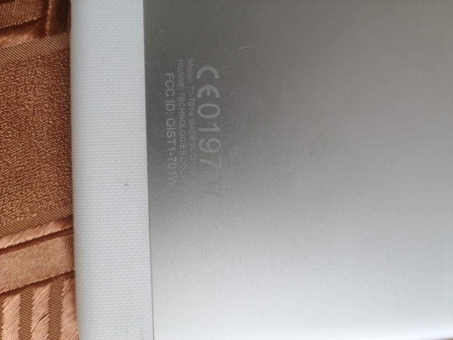 Планшет huawei t7 u1
