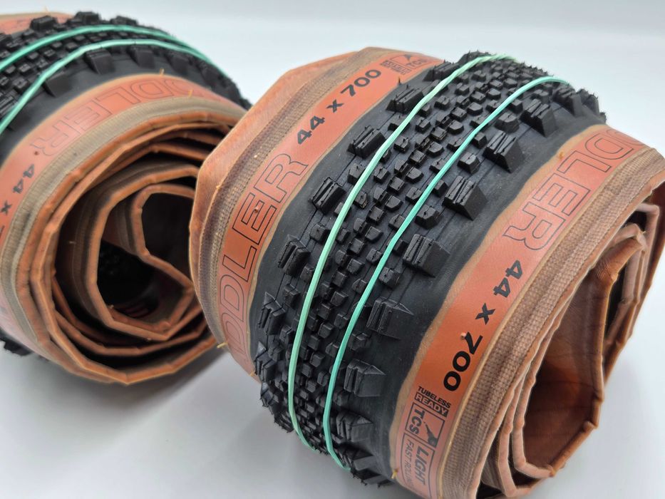 Nowe opony WTB RADDLER TCS 700X44C / gravel