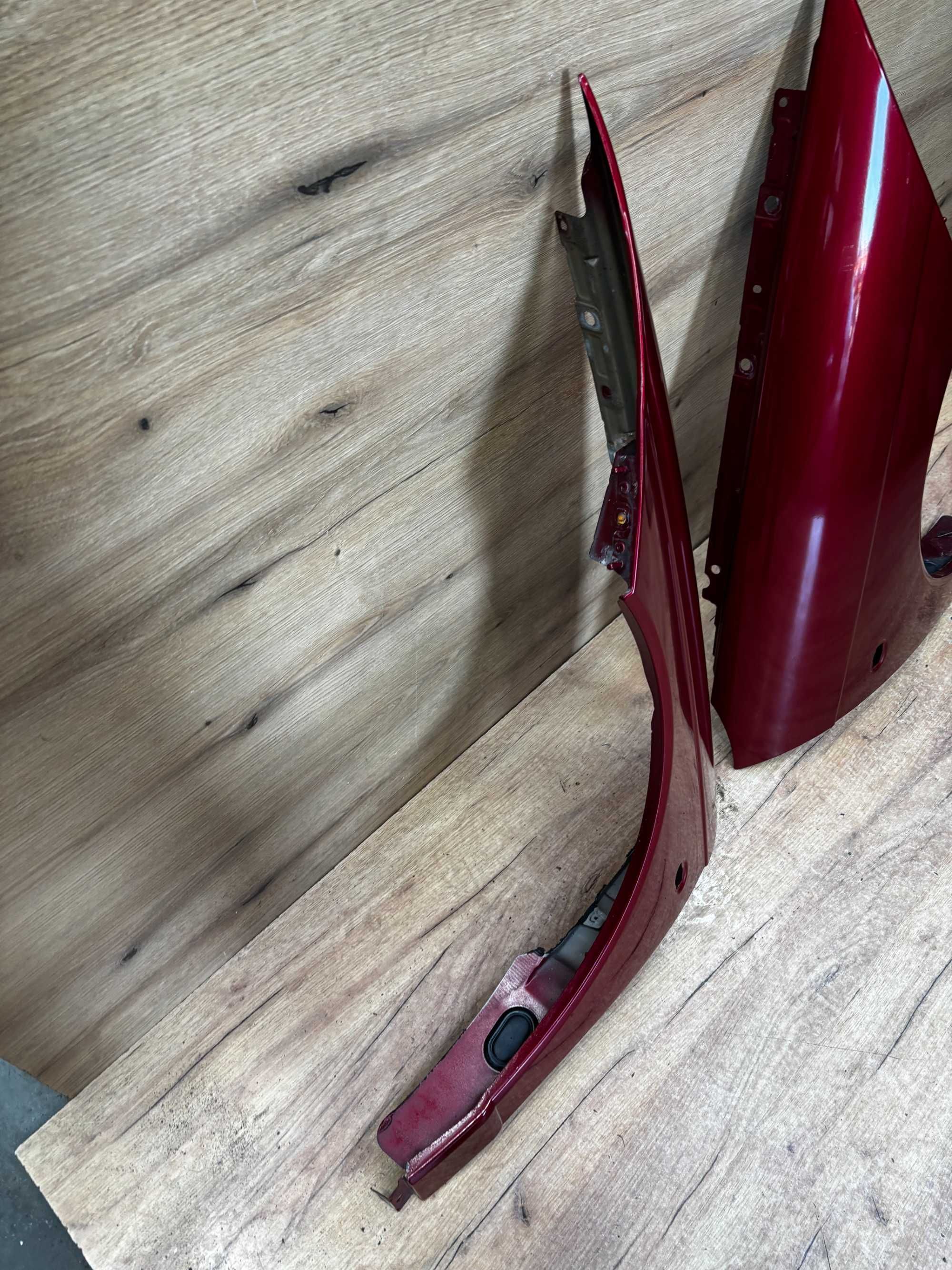 Błotnik przedni lewy prawy Citroen C6 kolor ekqd