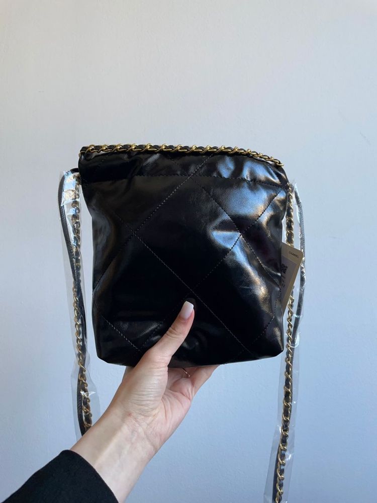 Сумочка мешочек в стиле Chanel Calfskin mini 22 Шанель премиум