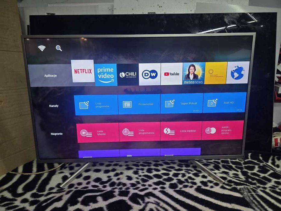 TV LED SONY 43 cale  - smart - pilot - 4K-UHD