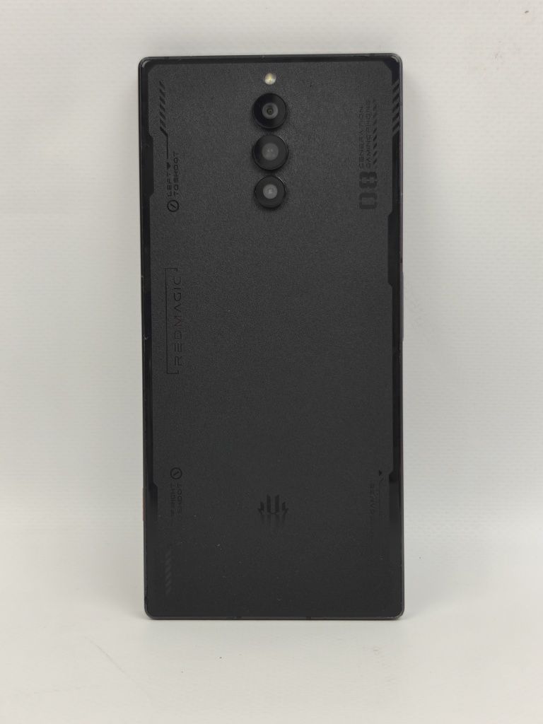 Nubia Red Magic 8 Pro 12/256, Snapdragon 8 Gen2