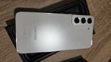 Samsung Galaxy S 22 biały