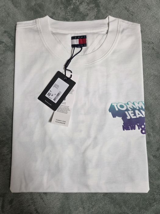 Meski T-shirt Tommy Jeans rozm M biala