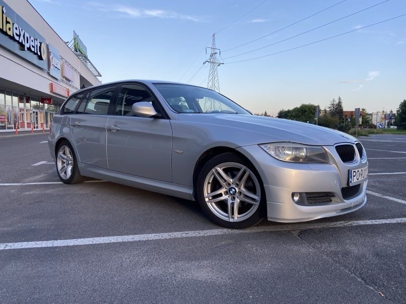 Sprzedam bmw E91 320D .2009 r