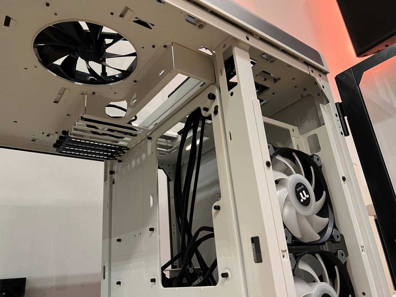 Obudowa Thermaltake Level 20 HT Snow
