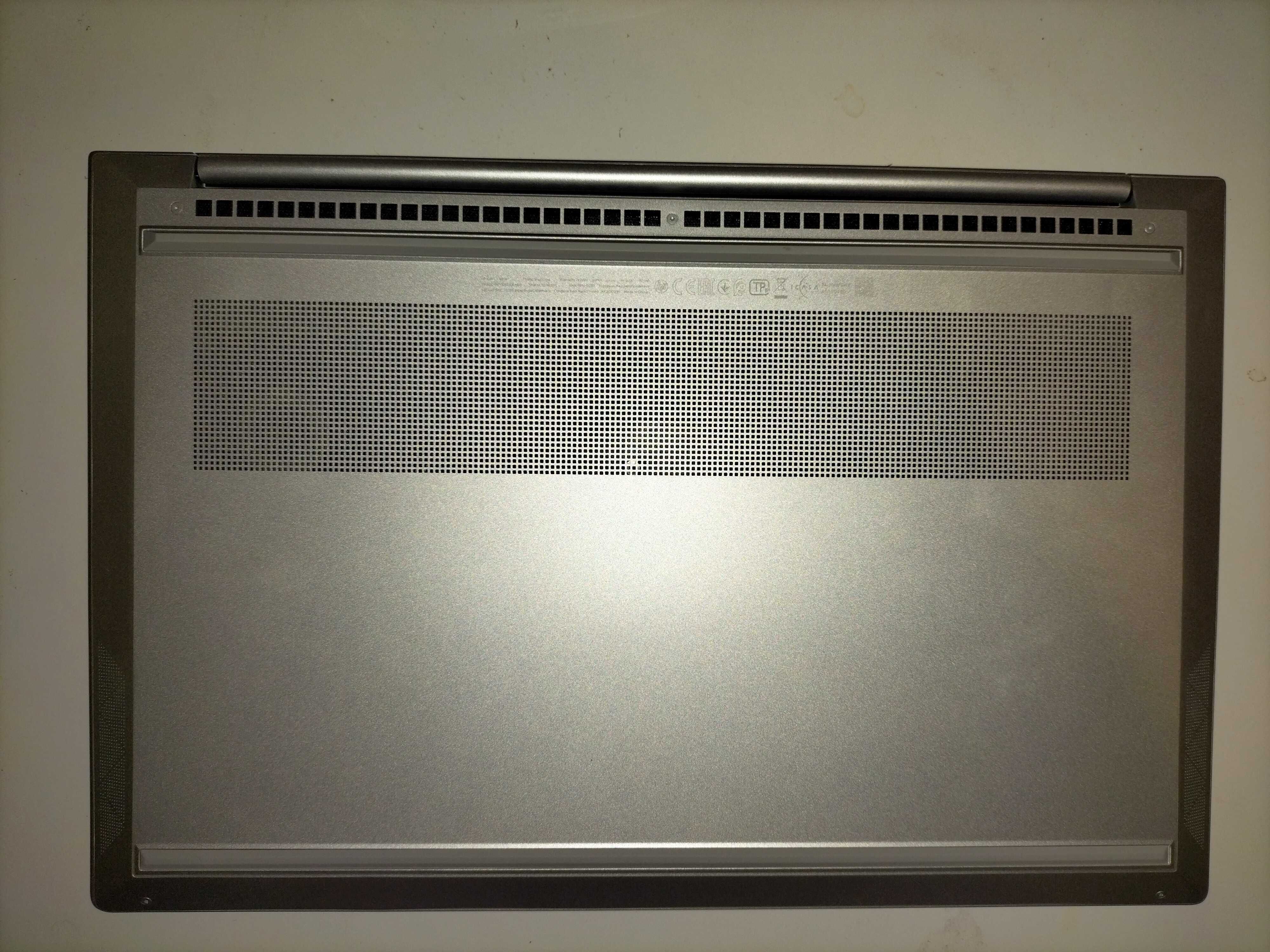 HP envy core i7 RTX 3050