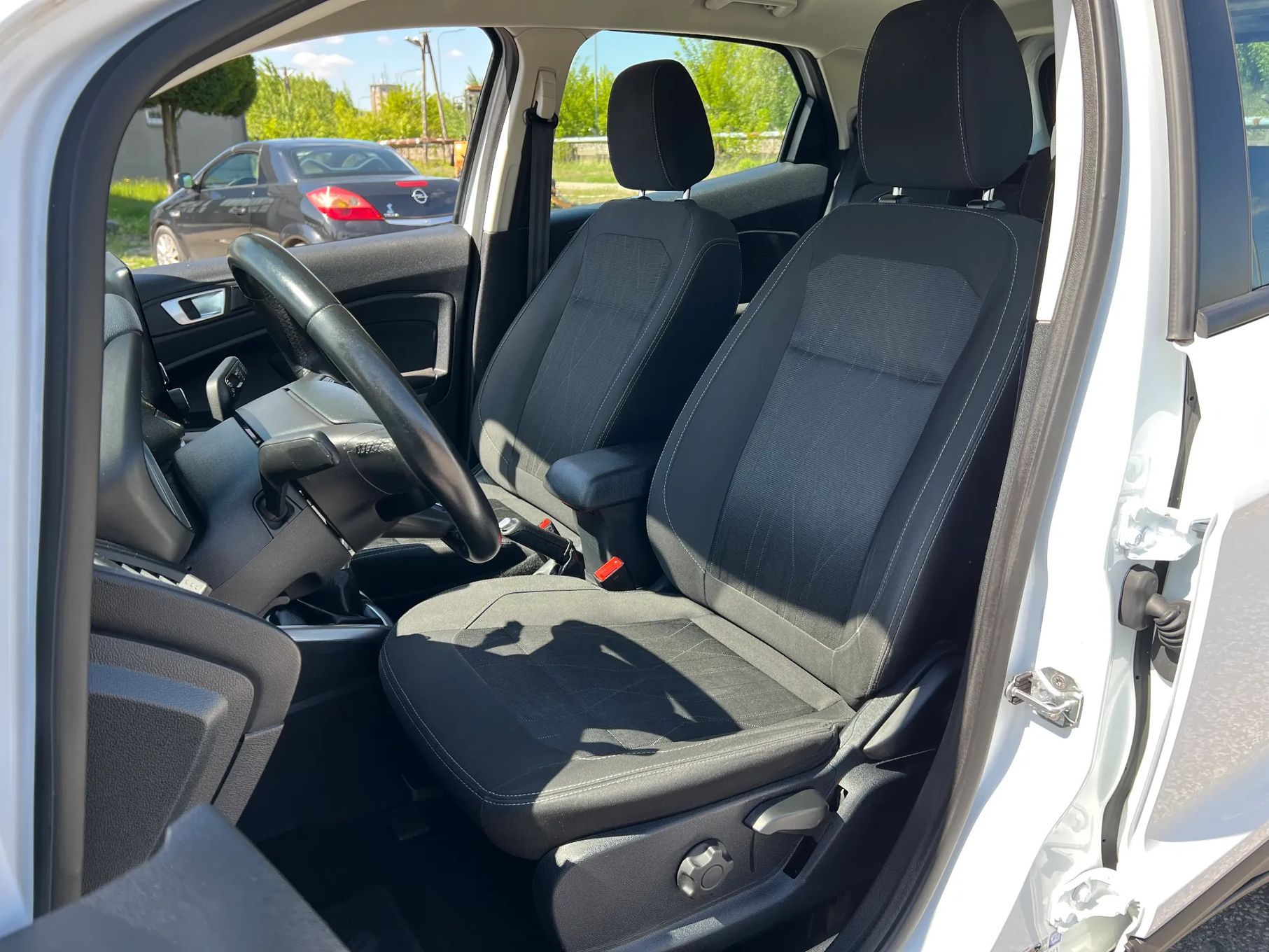 Ford EcoSport Serwisowany Bezwypadkowy Nawigacja Tempomat Ledy Klimatyzacja ZAMIANA
