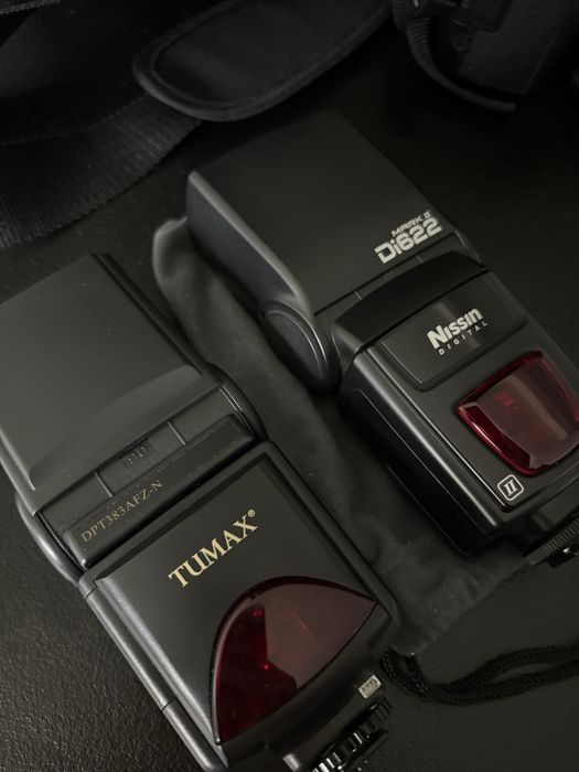 Okazja! Lustrzanka aparat Nikon D90 torba lampy