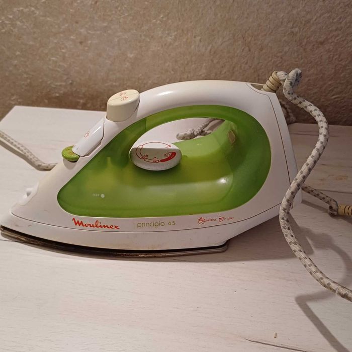 Продам Утюг б/ у