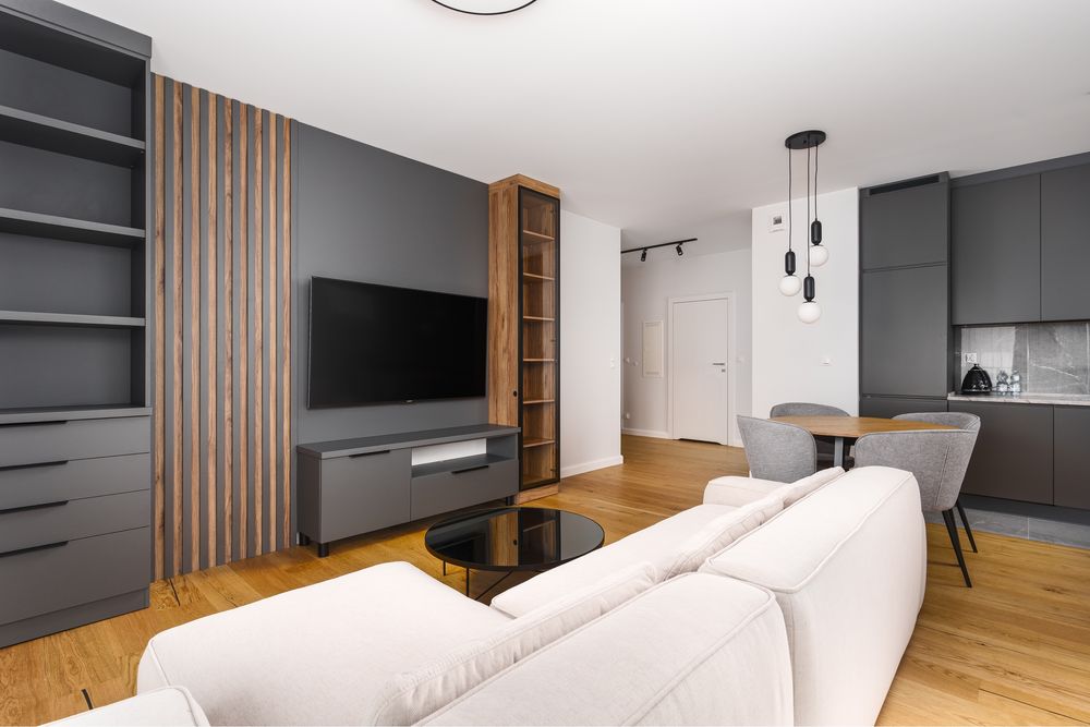 Nowy apartament, wydoki standard, hala, komórka, STAŁY NAJEM !