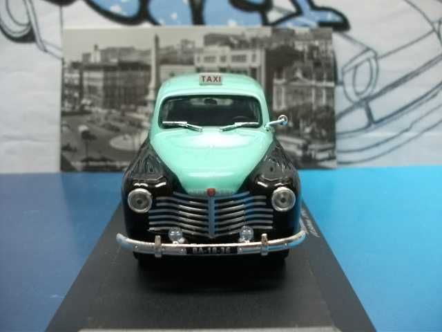 Renault Colorale 1951  Táxi de Lisboa  coleção Ixo-Altaya 1,43