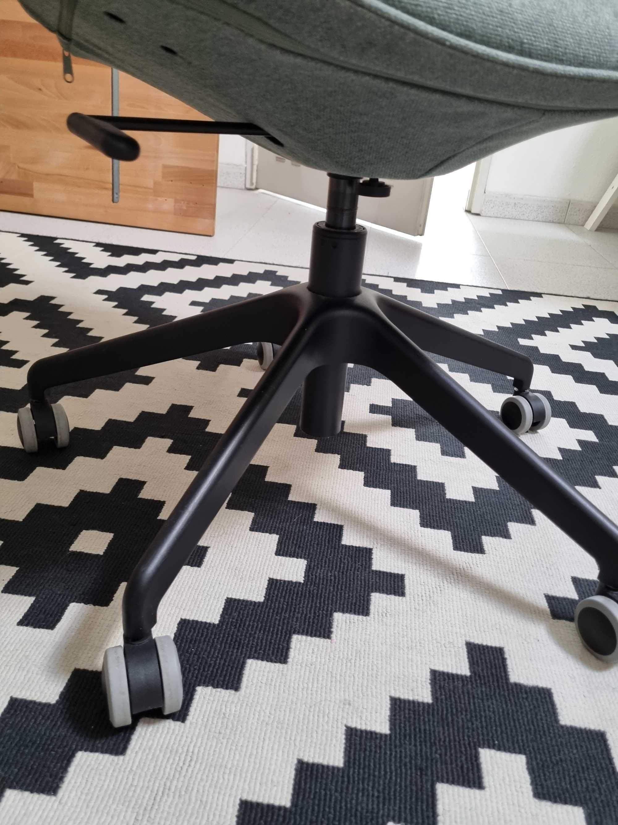 Cadeira de Escritório IKEA LANGFJÄLL