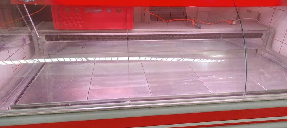 Lada chłodnicza wyposażenie sklepu
