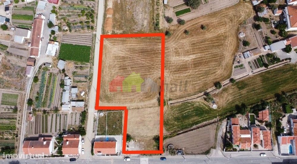 Terreno urbano na Aldeia de Foros de Vale de Figueira