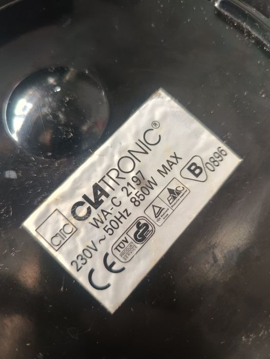 Gofrownica clatronic sprawna do wyczyszczenia