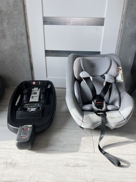 Fotelik 0-25kg. Baza na pasy lub isofix. Maxi Cosi Beryl