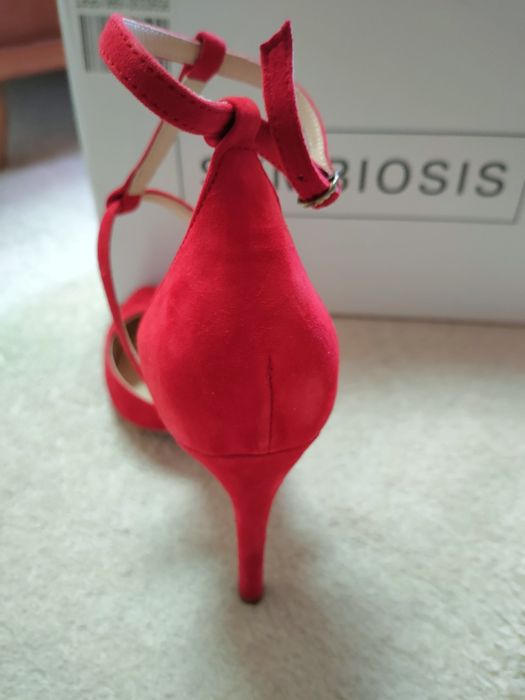 Szpilki Symbiosis czerwone rozmiar 38