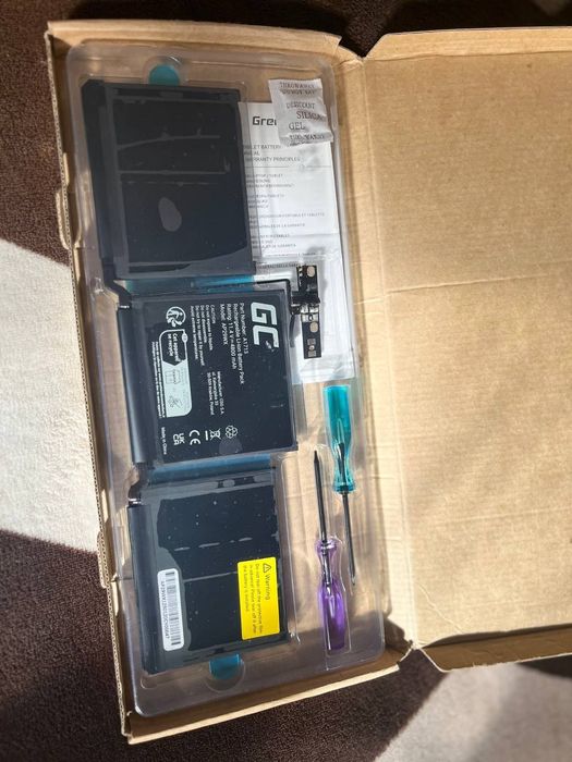 MacBook Pro 13" Retina (Touch Bar, Late 2016-2017) Battery