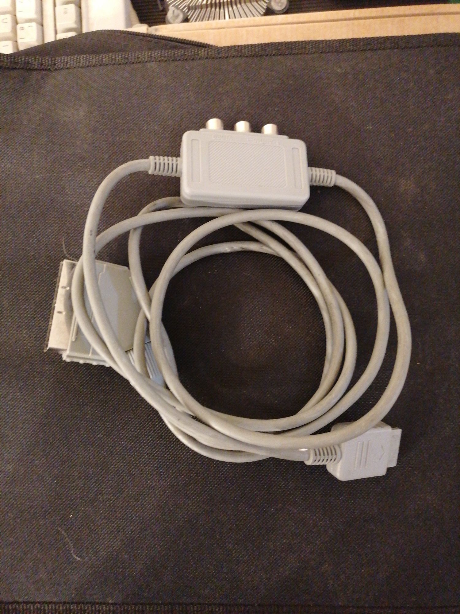 Vendo cabo Scart para Playstation1
