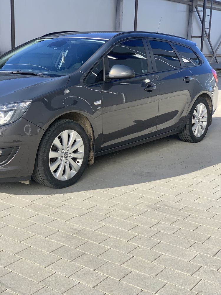 Opel Astra J, 2014 рік, 1.7 дизель